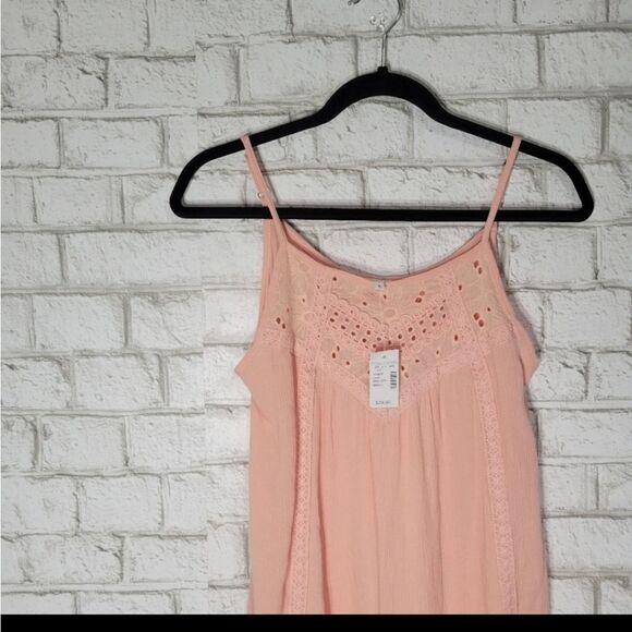 NWT Maurices Tank in light pink - Picture 3 of 7